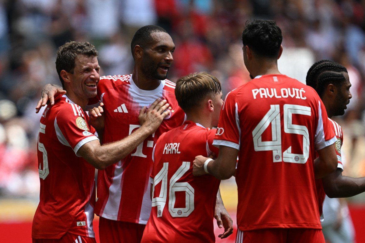 Bayern massacra Auckland City na Copa do Mundo de Clubes Bayern massacra Auckland City na Copa do Mundo de Clubes