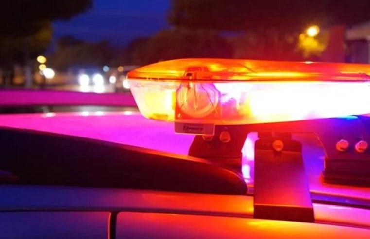 Pedestre fica ferido em acidente com motocicleta na EPTG