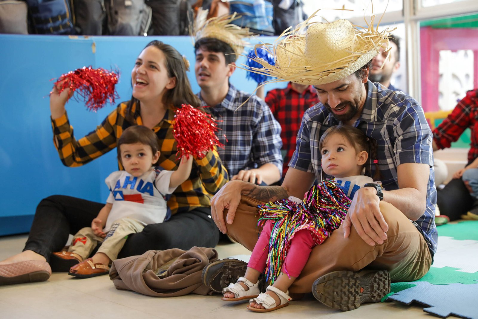 Berçário Buriti reúne famílias para celebrar tradição junina na 3ª Festa dos Estados Berçário Buriti reúne famílias para celebrar tradição junina na 3ª Festa dos Estados