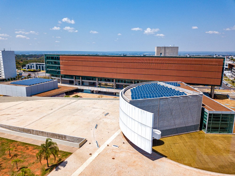 CLDF aprova mais de R$ 155 mi em créditos para obras, eventos e PMDF