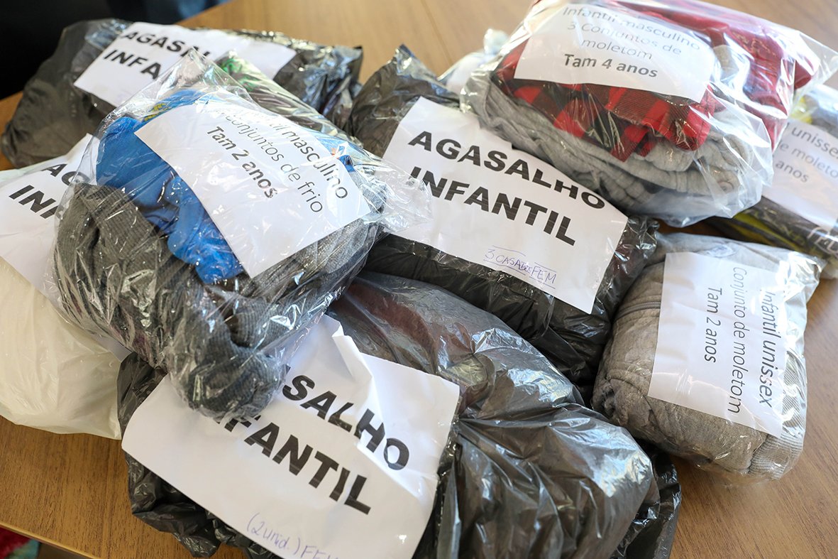 Campanha do Agasalho Solidário já arrecadou 4 mil itens; saiba como são preparadas as doações para quem precisa Campanha do Agasalho Solidário já arrecadou 4 mil itens; saiba como são preparadas as doações para quem precisa