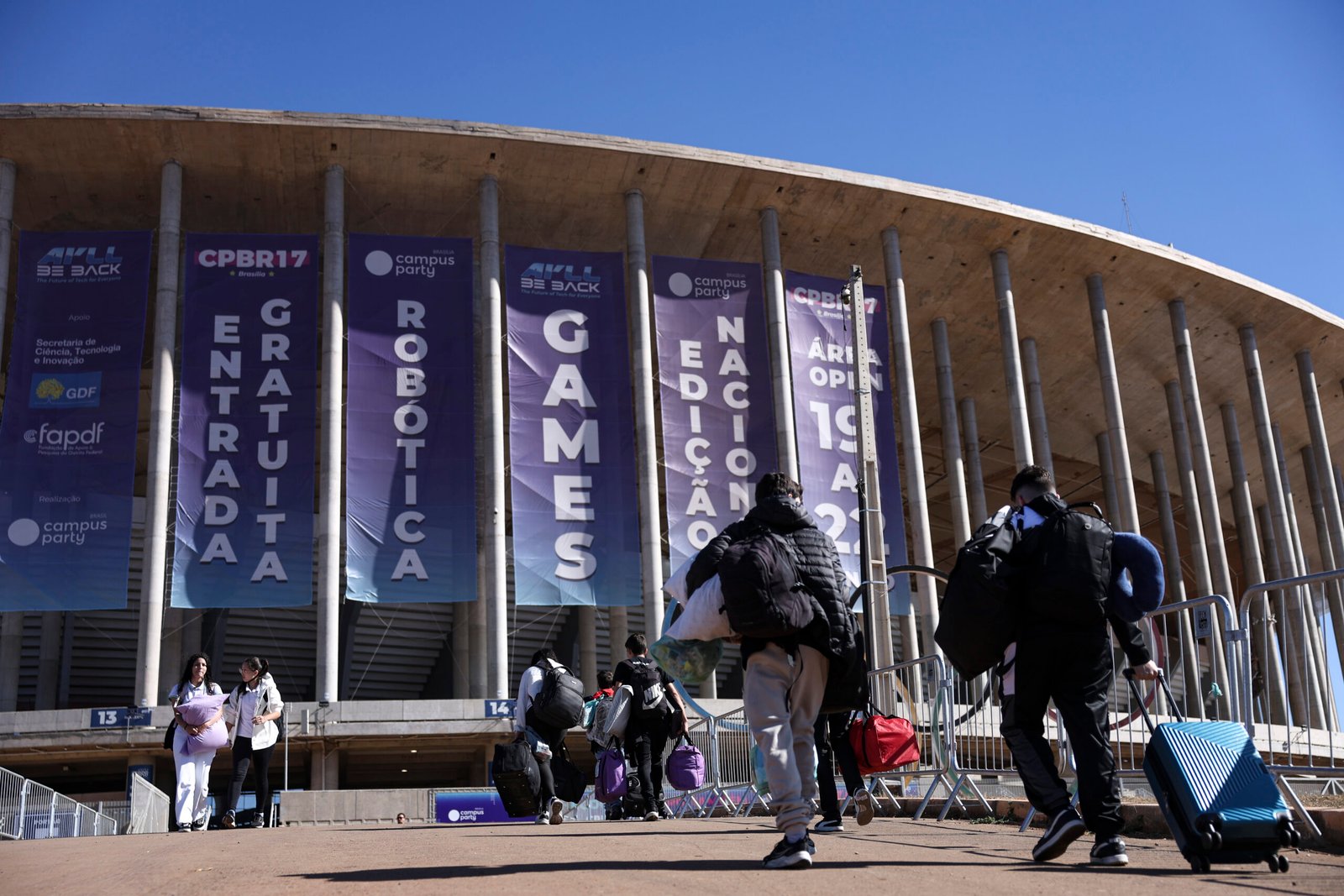 Campus Party Brasília dá a largada com foco em inovação e inteligência artificial Campus Party Brasília dá a largada com foco em inovação e inteligência artificial