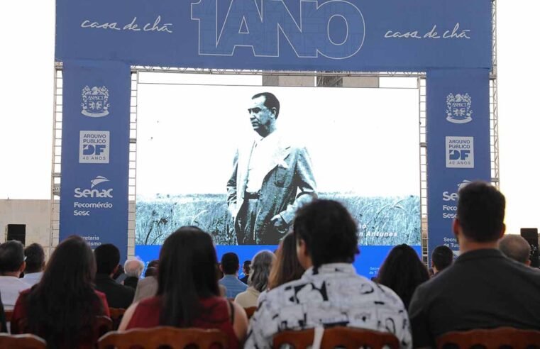 Casa de Chá celebra 1 ano de reabertura com mostra sobre os 65 anos de Brasília