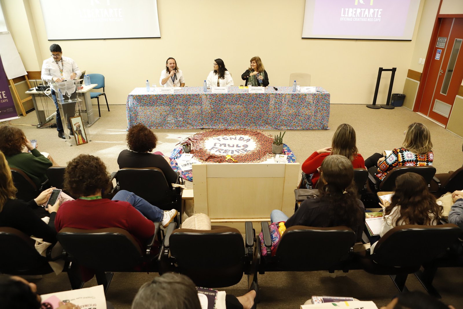 Centros de Atenção Psicossocial terão oficinas criativas para os pacientes Centros de Atenção Psicossocial terão oficinas criativas para os pacientes