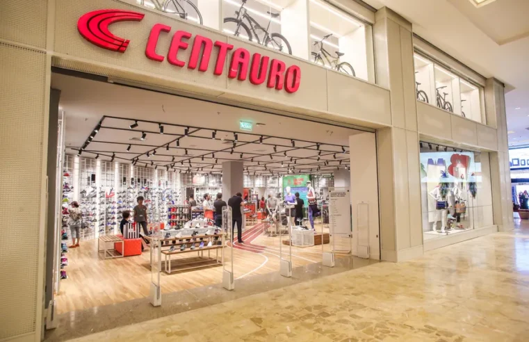 Cliente será indenizada por abordagem vexatória em loja Centauro