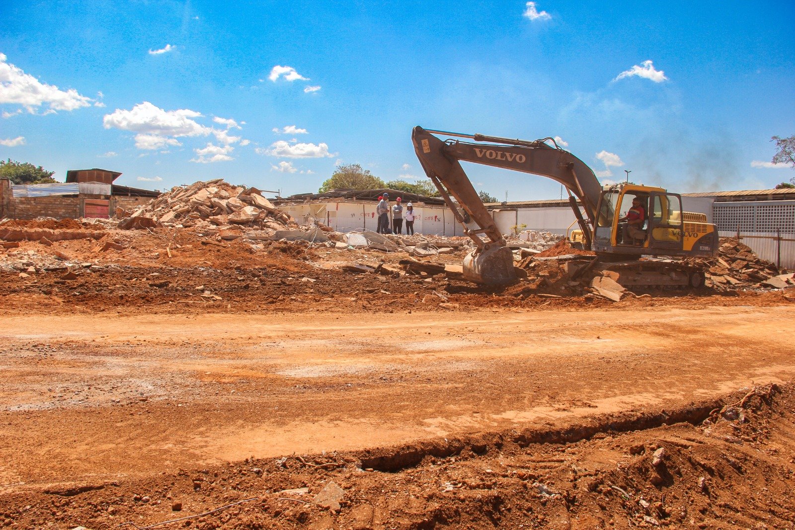 Com investimento de R$ 20 milhões, obra de ampliação do pronto-socorro de Brazlândia é retomada Com investimento de R$ 20 milhões, obra de ampliação do pronto-socorro de Brazlândia é retomada