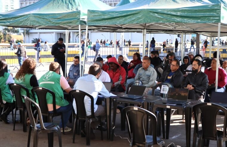 Defensoria do DF realiza 630 atendimentos em ação social