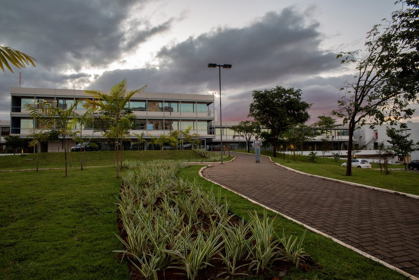 Divulgados os locais de provas do concurso da Caesb