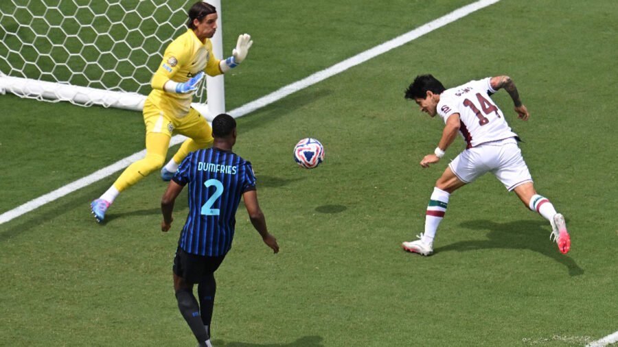 Fluminense vence Inter de Milão (2-0) e vai às quartas da Copa de Clubes