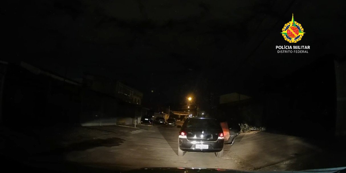 Homem é preso por furto de cones da PMDF e embriaguez ao volante em Ceilândia Homem é preso por furto de cones da PMDF e embriaguez ao volante em Ceilândia