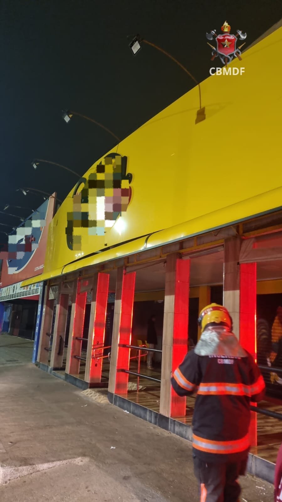 Incêndio atinge lanchonete em Ceilândia e mobiliza CBMDF