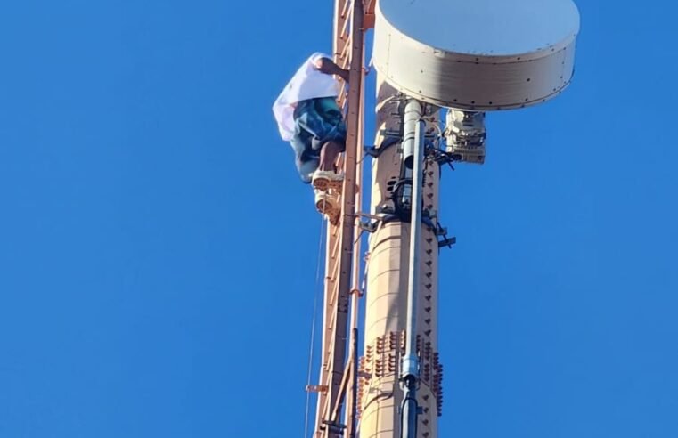 Jovens são detidos após escalar torre da PMDF em Planaltina; suspeita é de tentativa de furto