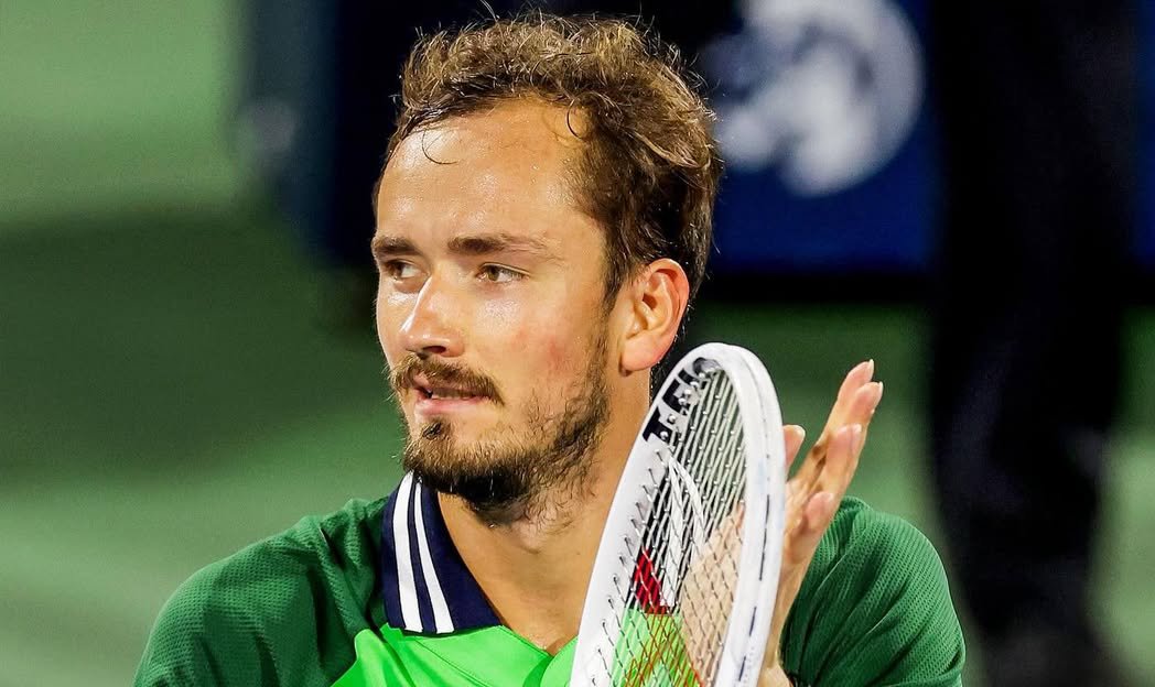 Medvedev cai nas quartas de final do ATP 250 de ‘s-Hertogenbosch Medvedev cai nas quartas de final do ATP 250 de ‘s-Hertogenbosch