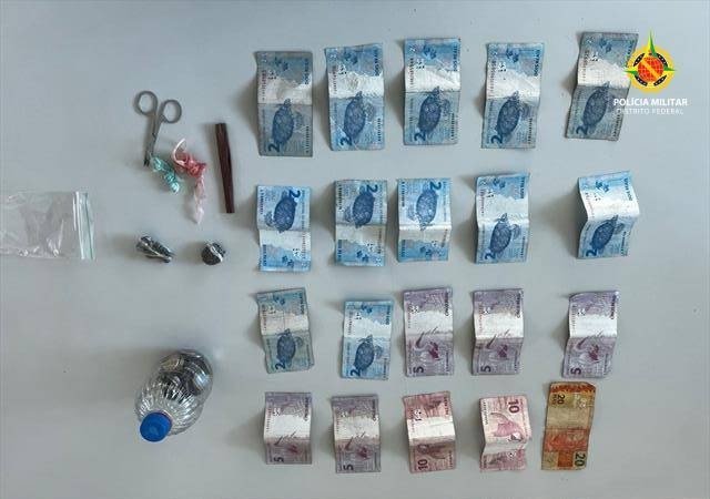 Menor de 16 anos é apreendido por tráfico de drogas em São Sebastião Menor de 16 anos é apreendido por tráfico de drogas em São Sebastião