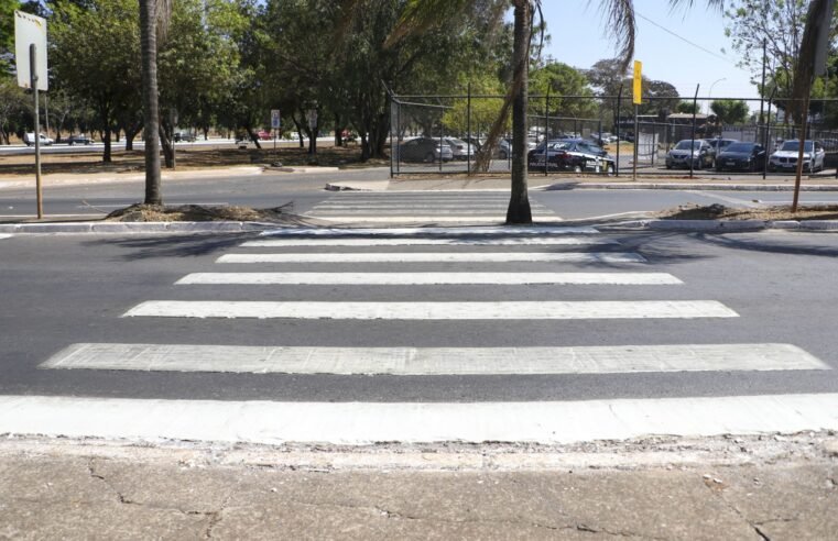 Moradores cobram manutenção nas faixas de pedestres