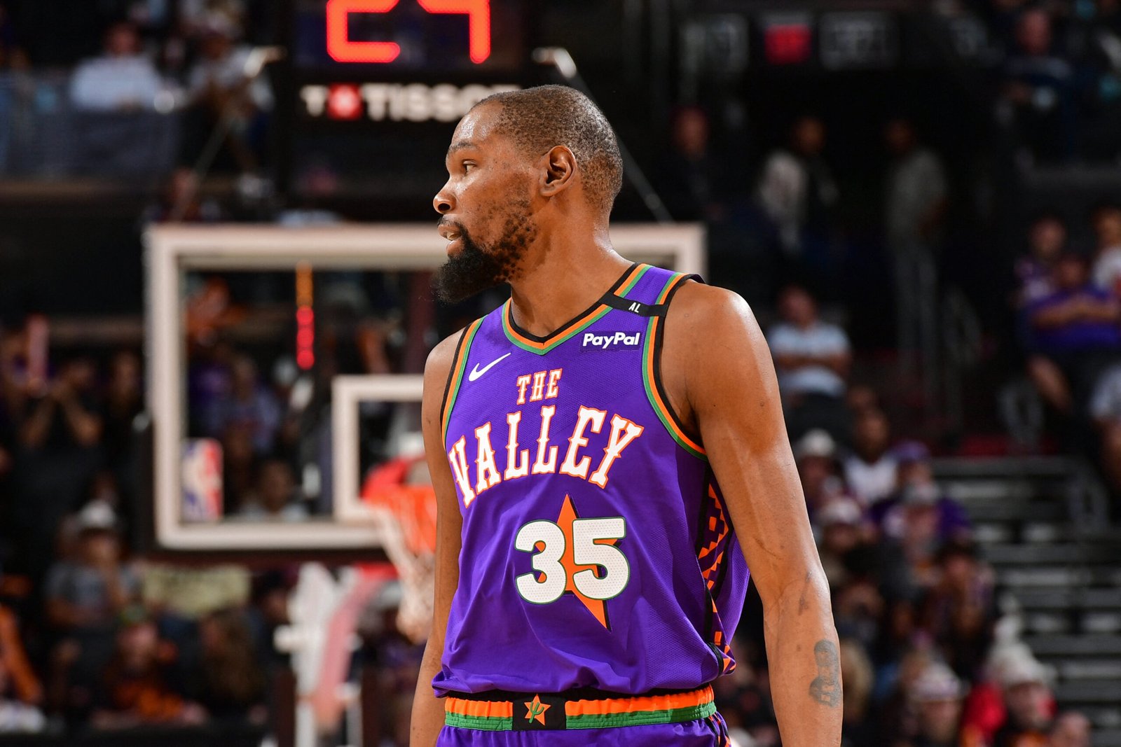 NBA: Kevin Durant é trocado para os Rockets por Jalen Green, Dillon Brooks e escolhas de Draft