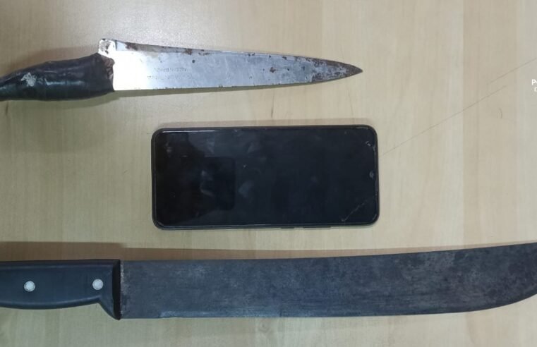 PMDF apreende celular roubado e armas brancas durante patrulhamento na Vila Cauhy
