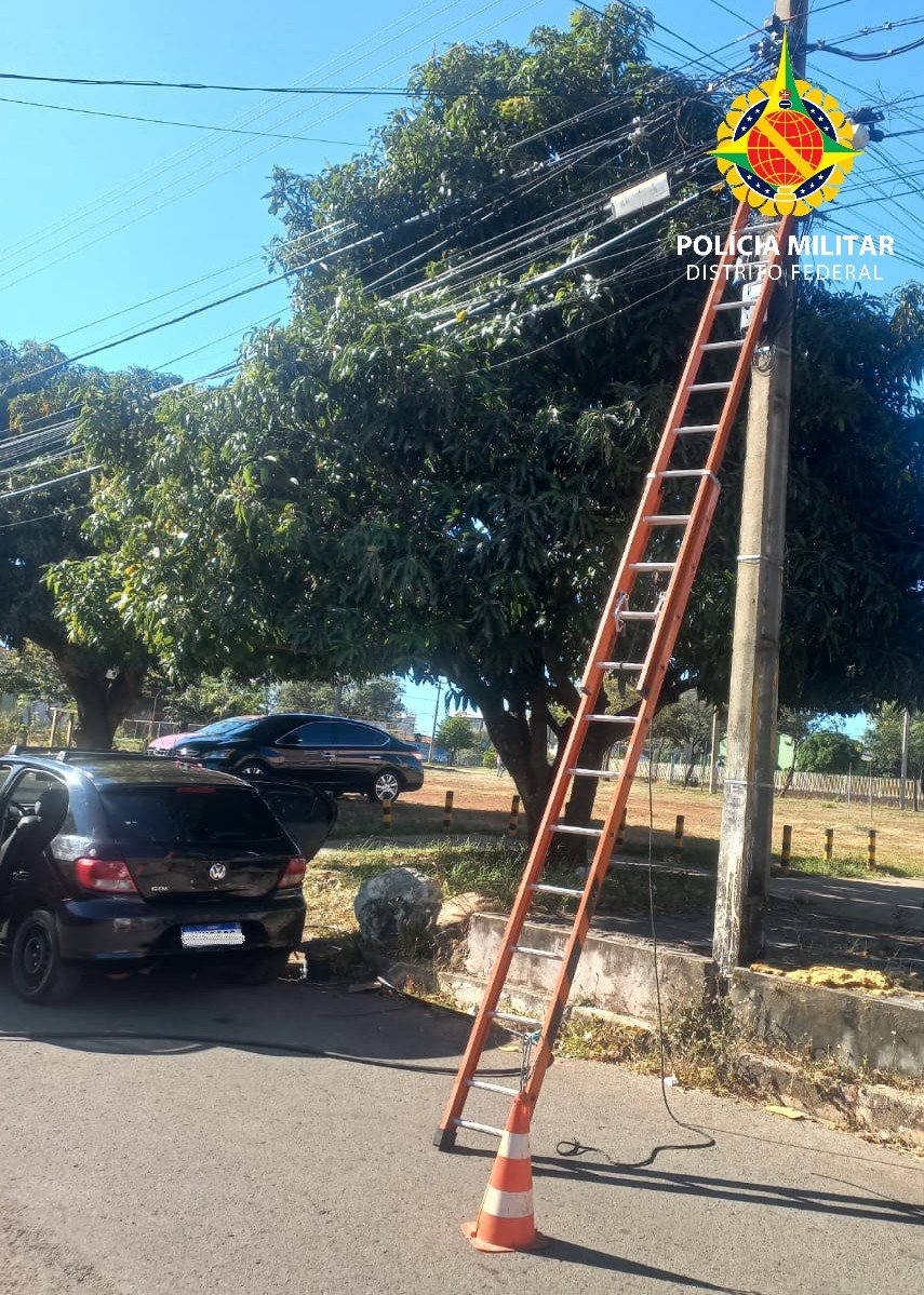 PMDF prende homem por furto de cabos de transmissão no Recanto das Emas