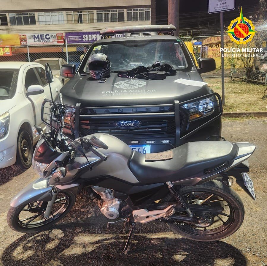 PMDF recupera moto furtada e prende homem por receptação e embriaguez ao volante na EPTG PMDF recupera moto furtada e prende homem por receptação e embriaguez ao volante na EPTG