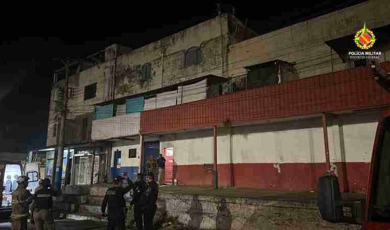 PMDF resgata mulher grávida e criança feitas reféns em apartamento de Ceilândia