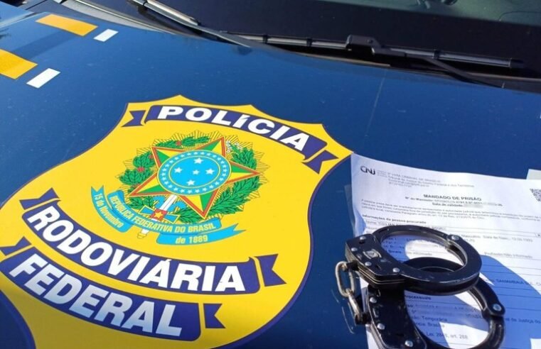 PRF prende homem com 12 passagens pela polícia na BR-070, em Ceilândia