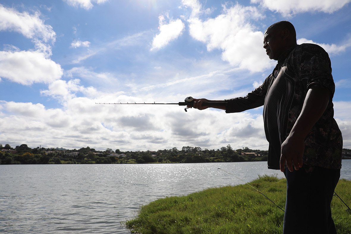 Prática de pesca no Lago Paranoá requer registro geral da atividade; saiba como funciona Prática de pesca no Lago Paranoá requer registro geral da atividade; saiba como funciona