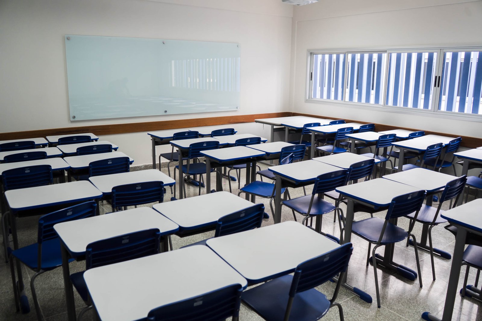 Prodep ajuíza ação contra empresa que forneceu mobiliário escolar superfaturado Prodep ajuíza ação contra empresa que forneceu mobiliário escolar superfaturado