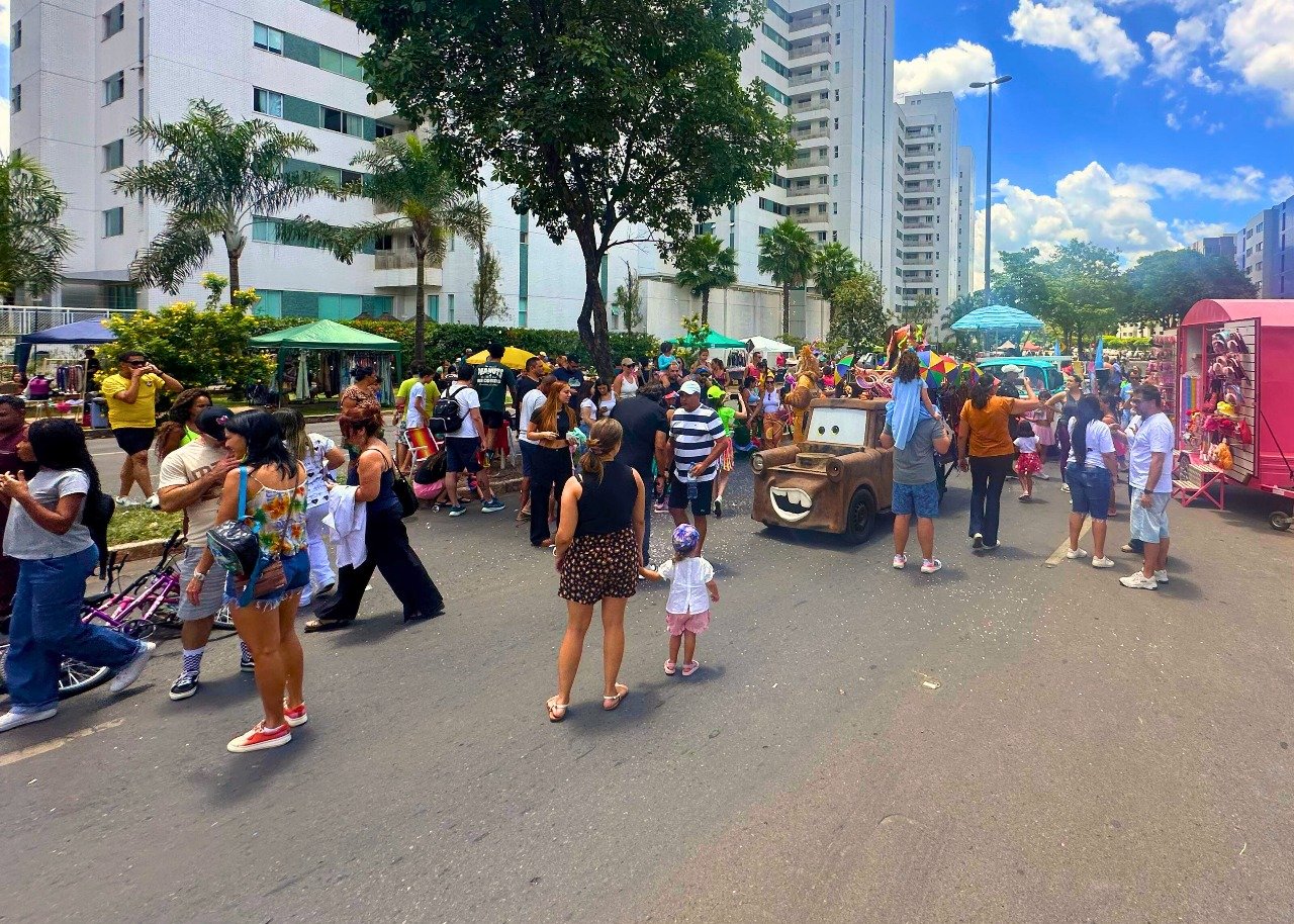 Rua de Lazer do Guará terá clima junino e atrações para toda a família no domingo (29) Rua de Lazer do Guará terá clima junino e atrações para toda a família no domingo (29)