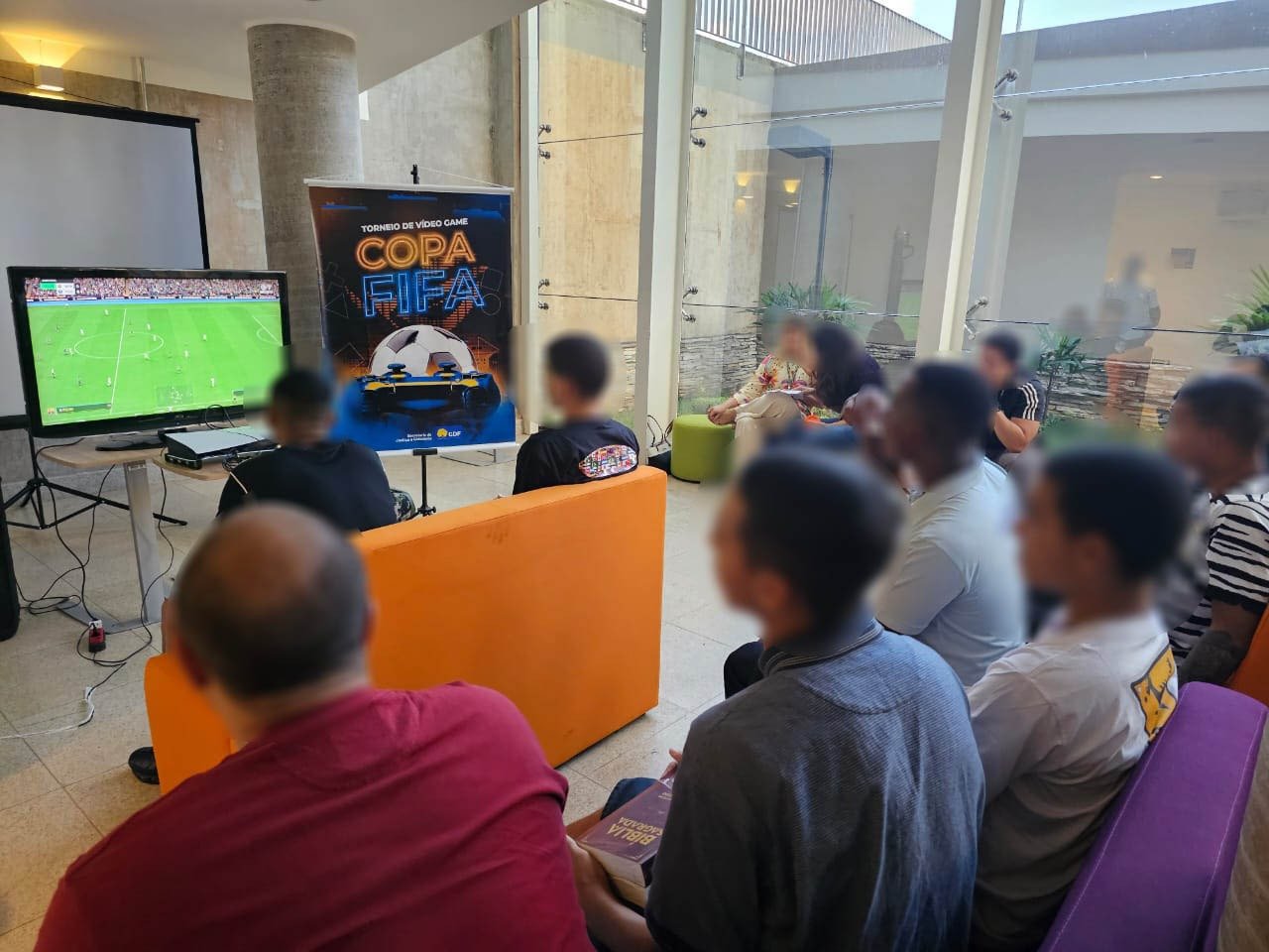 Torneios de xadrez e videogame estimulam o raciocínio e a convivência no sistema socioeducativo do DF