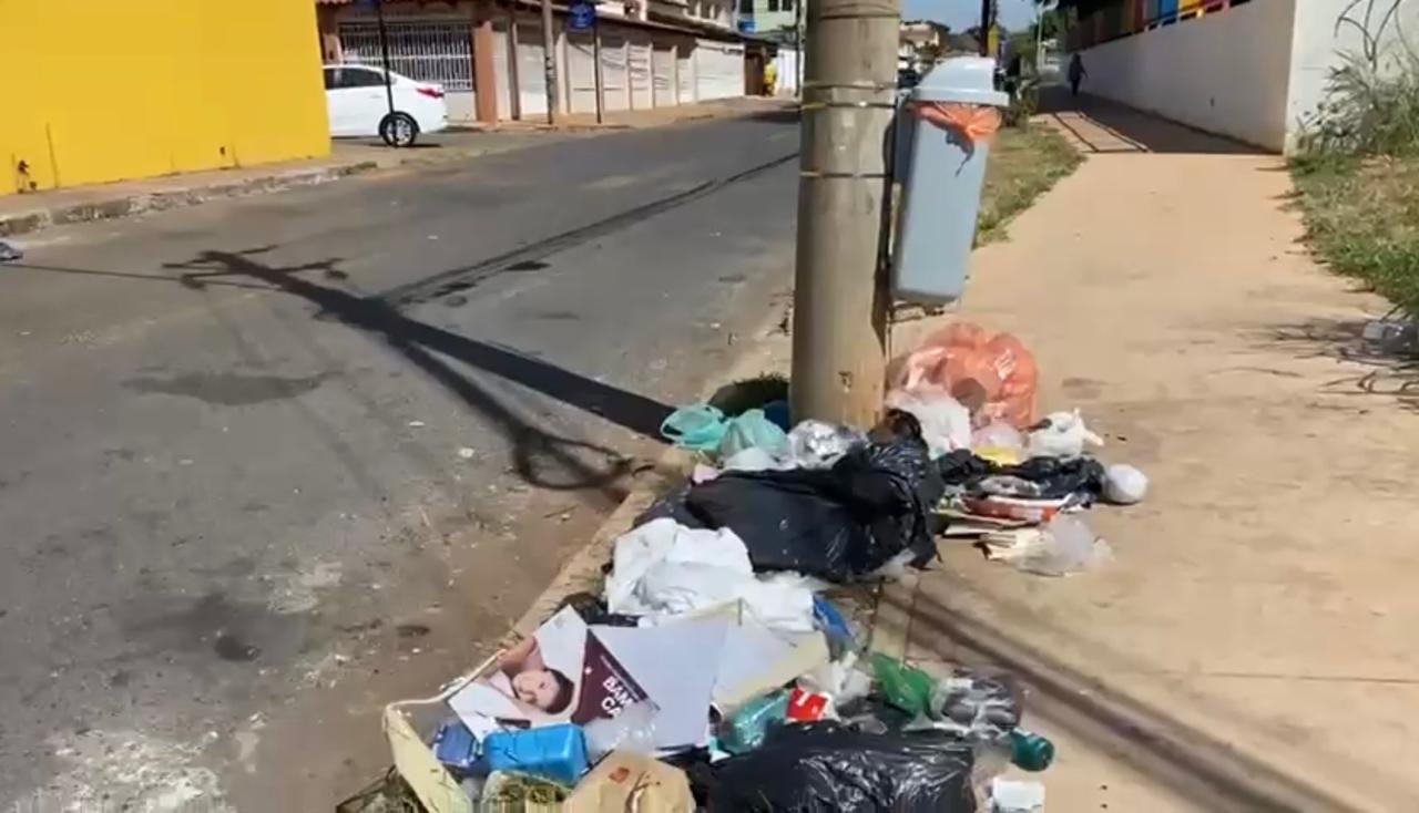 Vandalismo a papeleiras gera custo de 50 mil ao mês no DF