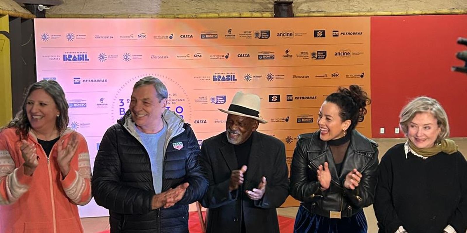 Bonito (MS) inaugura calçada da fama em homenagem ao cinema Bonito (MS) inaugura calçada da fama em homenagem ao cinema