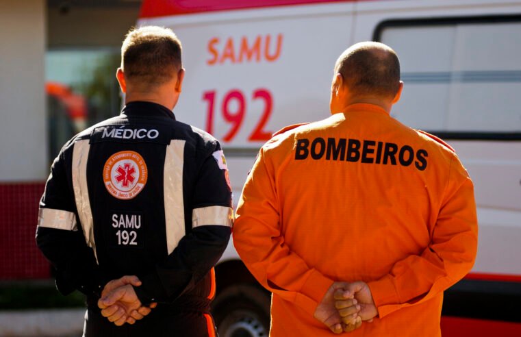 Mulher fica ferida após capotamento na L4 Sul