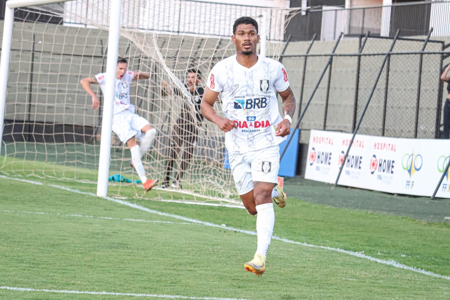 Série D: Ceilândia vence Luverdense nos acréscimos por 1 a 0 Série D: Ceilândia vence Luverdense nos acréscimos por 1 a 0