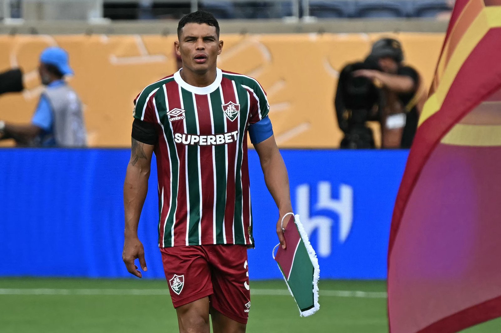 Técnico em campo e líder supremo, Thiago Silva não foi driblado no Mundial Técnico em campo e líder supremo, Thiago Silva não foi driblado no Mundial