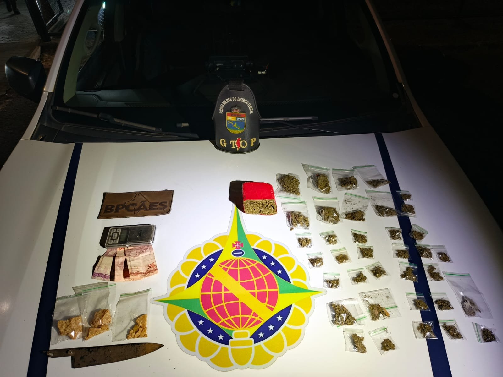 Adolescente é apreendido por tráfico de drogas em São Sebastião Adolescente é apreendido por tráfico de drogas em São Sebastião