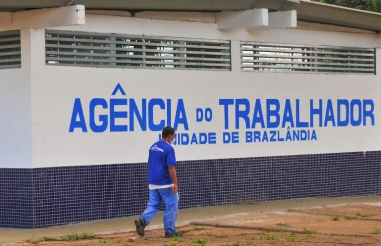 Agências do trabalhador oferecem 481 vagas de emprego nesta terça-feira (19)