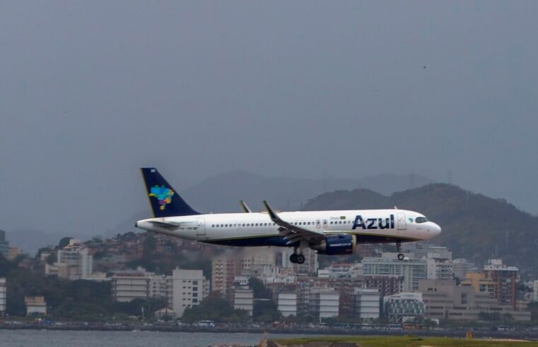 Aviões quase batem durante taxiamento no Aeroporto Internacional de SP