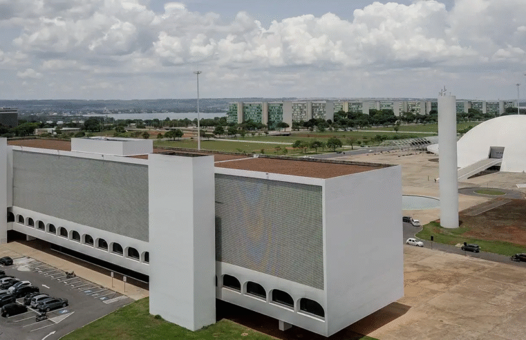 Biblioteca Nacional de Brasília promove aulões gratuitos para o CPNU 2