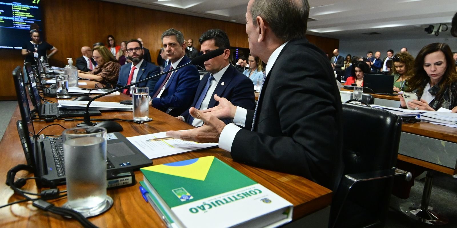 CCJ do Senado aprova voto impresso no novo Código Eleitoral CCJ do Senado aprova voto impresso no novo Código Eleitoral