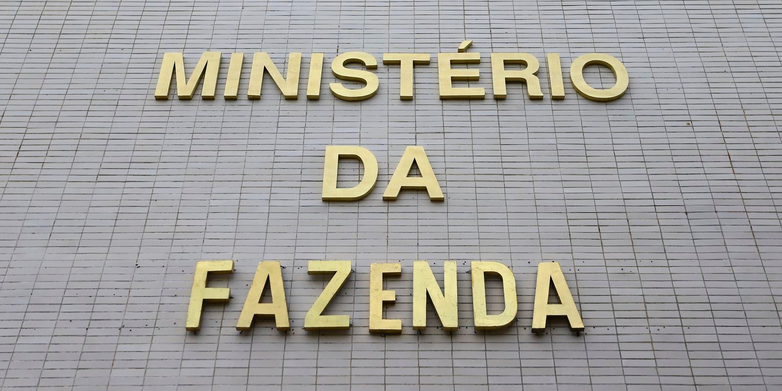 CMN ajusta regulamentação de crédito a empresas afetadas por tarifaço CMN ajusta regulamentação de crédito a empresas afetadas por tarifaço