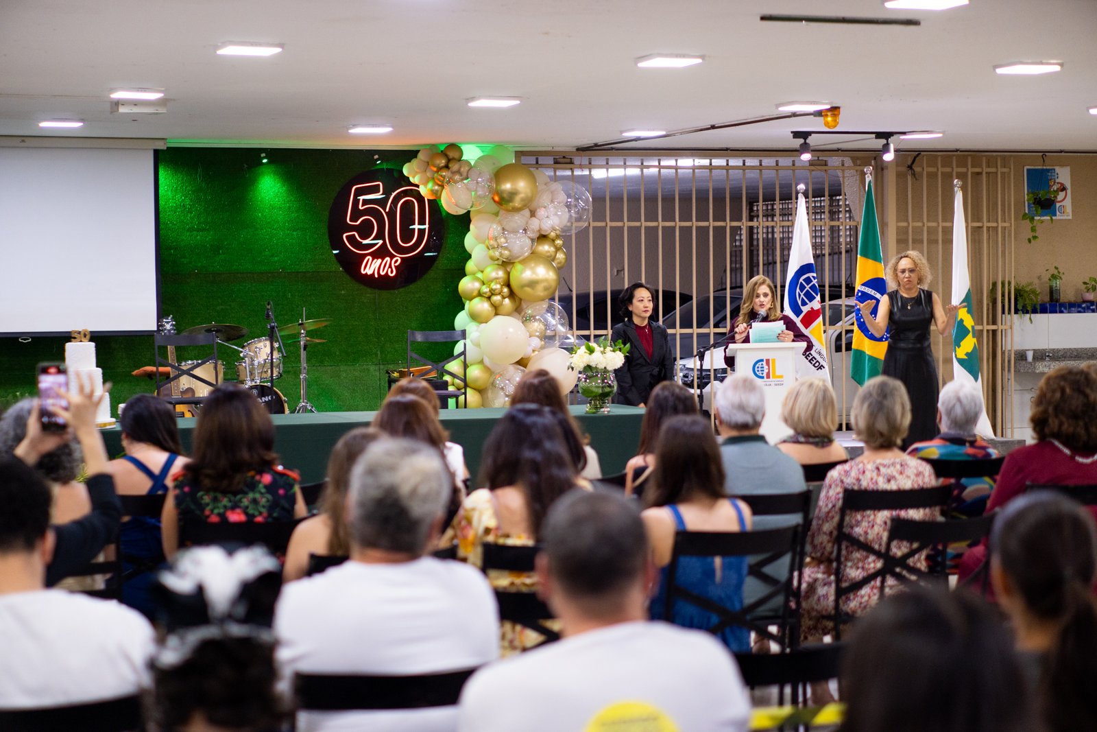 Centro Interescolar de Línguas de Brasília celebra 50 anos Centro Interescolar de Línguas de Brasília celebra 50 anos