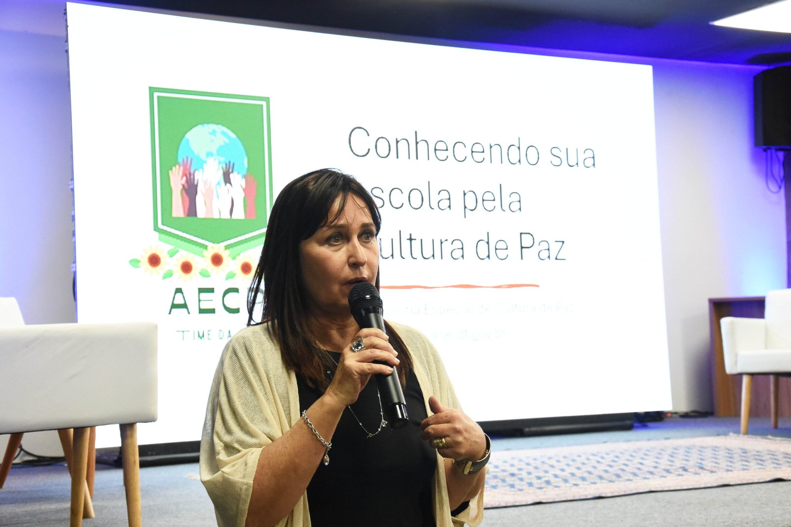 DF lança protocolo para enfrentar violência nas escolas e promover cultura de paz DF lança protocolo para enfrentar violência nas escolas e promover cultura de paz