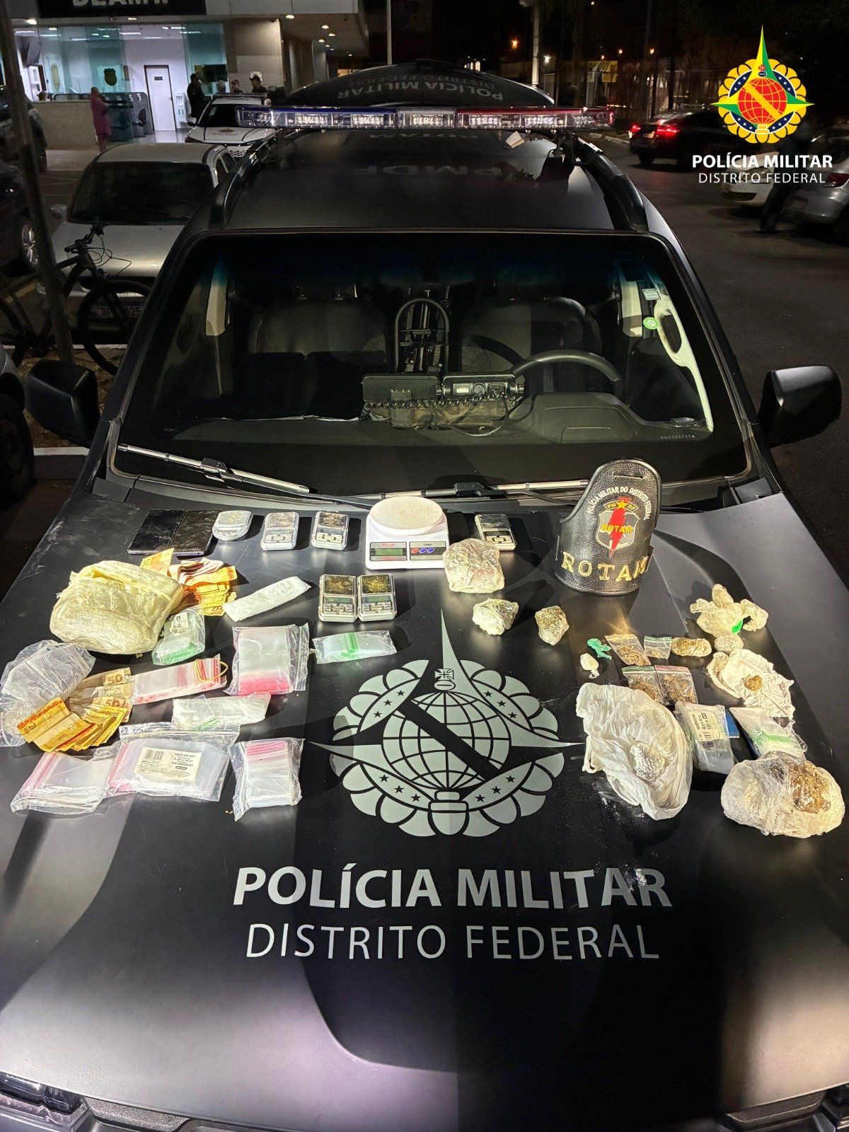 Homem suspeito de tráfico de drogas em uma distribuidora é preso em Ceilândia Homem suspeito de tráfico de drogas em uma distribuidora é preso em Ceilândia