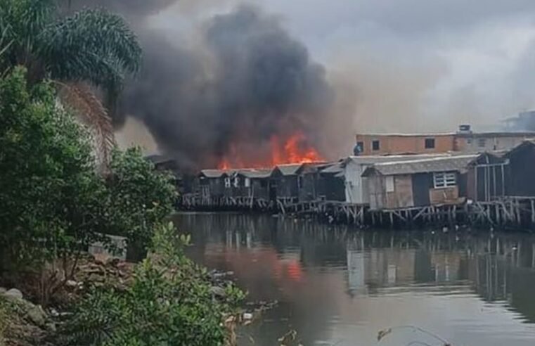 Incêndio volta a atingir comunidade em Santos e deixa feridos