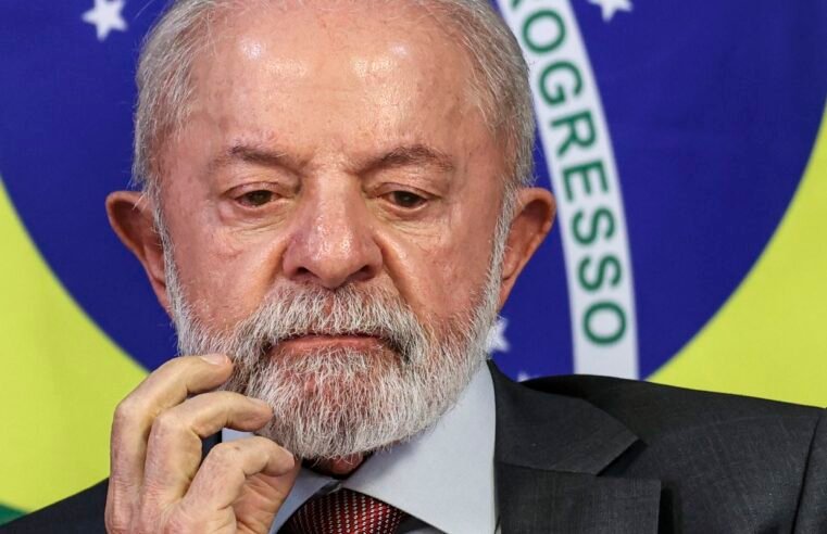 Lula critica atuação de Eduardo Bolsonaro nos EUA e pede cassação