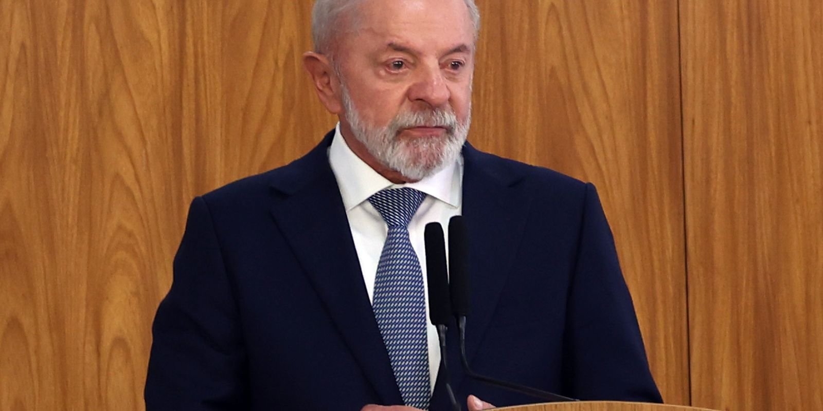 Lula exalta “maior operação contra o crime organizado da história” Lula exalta “maior operação contra o crime organizado da história”