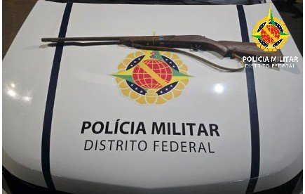 PMDF prende homem por agressão e apreende arma no Areal PMDF prende homem por agressão e apreende arma no Areal