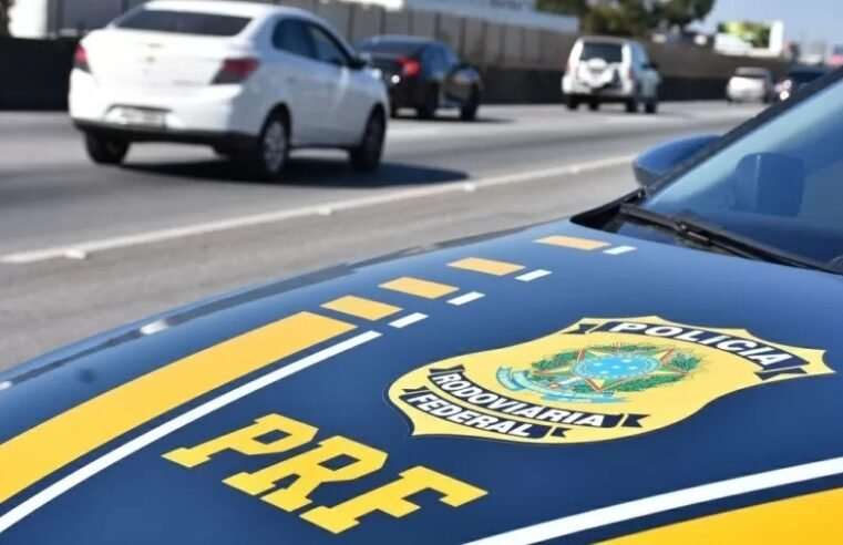 PRF prende homem procurado por homicídio durante fiscalização na BR-040