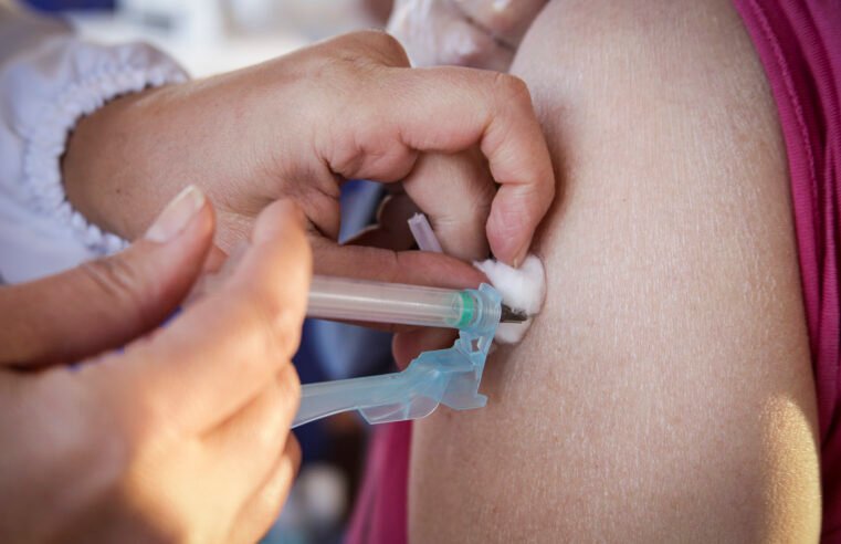 Parceria leva vacinação a passageiros e funcionários do Aeroporto de Brasília