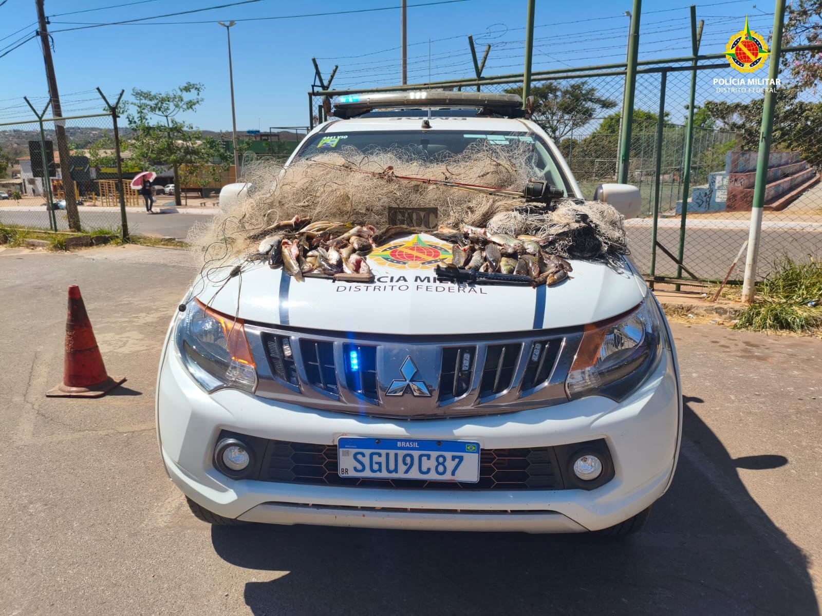 Polícia Ambiental apreende mais de 200 metros de rede de pesca em São Sebastião